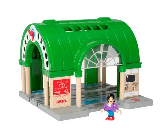 BRIO Destination - Central Train Station 33649