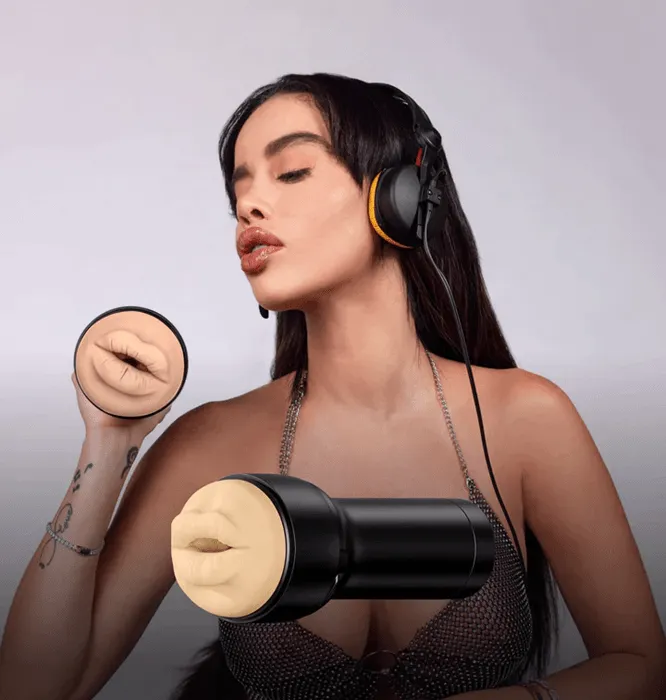 Kiiroo Feel Victoria June Mouth Stroker